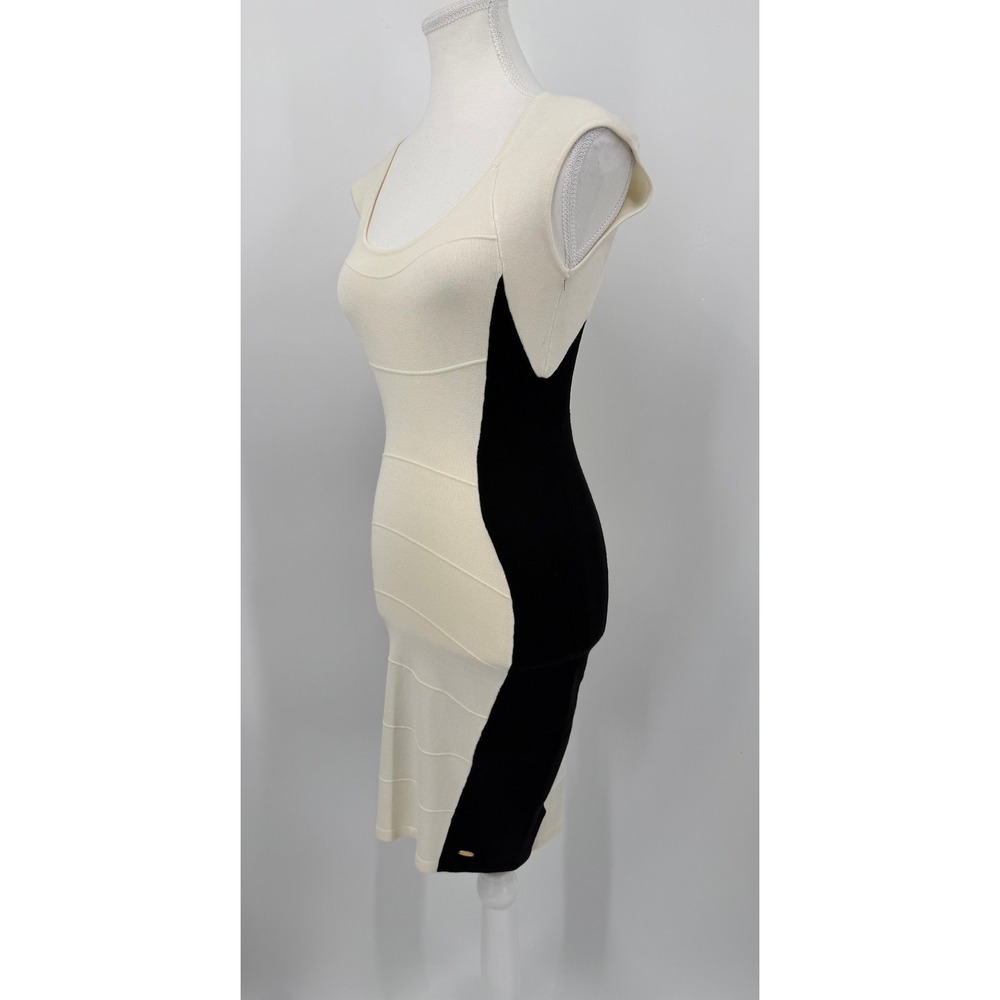 Guess Womens XS Colorblock Bandage Bodycon Dress Cream Black Scoop Neck Knit